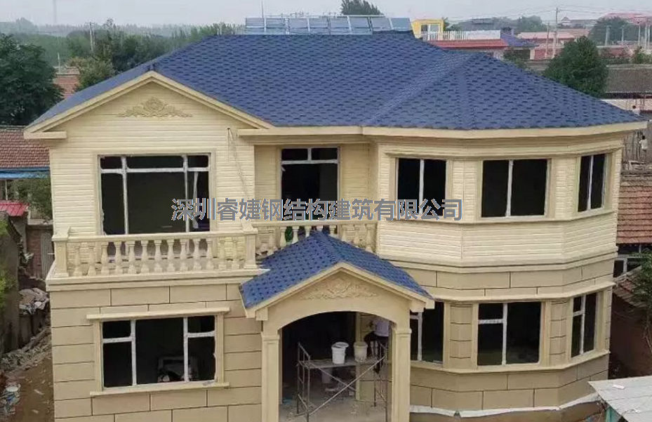 鄉村業(yè)主自建兩層輕鋼別墅，造價(jià)才40多萬(wàn)，引來(lái)全村人的關(guān)注(圖11)